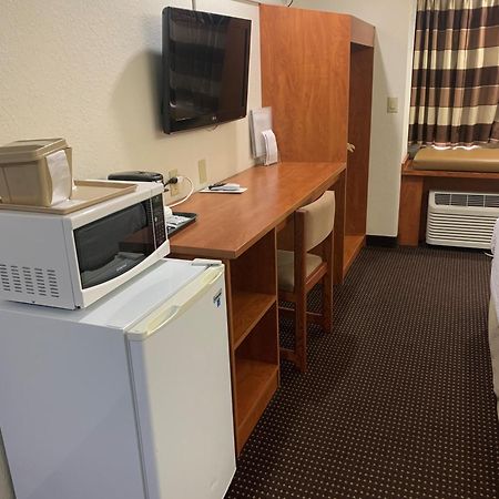 Microtel Inn & Suites By Wyndham Rice Lake Экстерьер фото