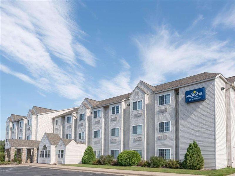 Microtel Inn & Suites By Wyndham Rice Lake Экстерьер фото