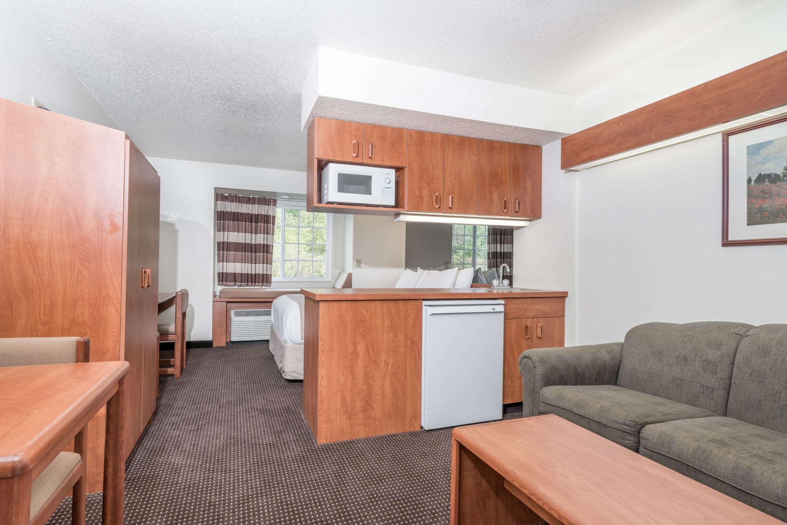 Microtel Inn & Suites By Wyndham Rice Lake Экстерьер фото