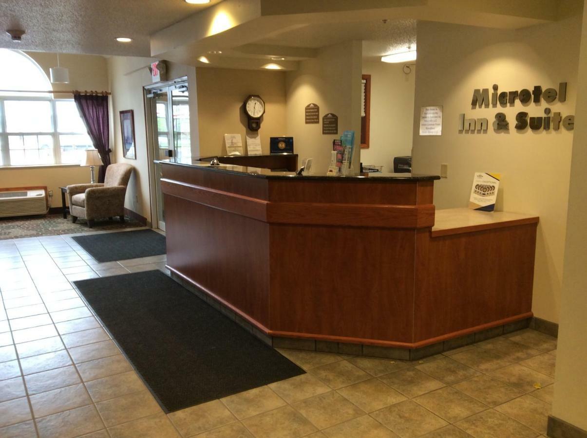 Microtel Inn & Suites By Wyndham Rice Lake Экстерьер фото
